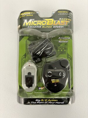 MGA Microblast Racers RC 49MHZ Military Vehicle Scrap Metal MBR Tank ...