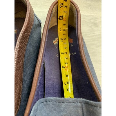 Cole Haan Men display picture 1