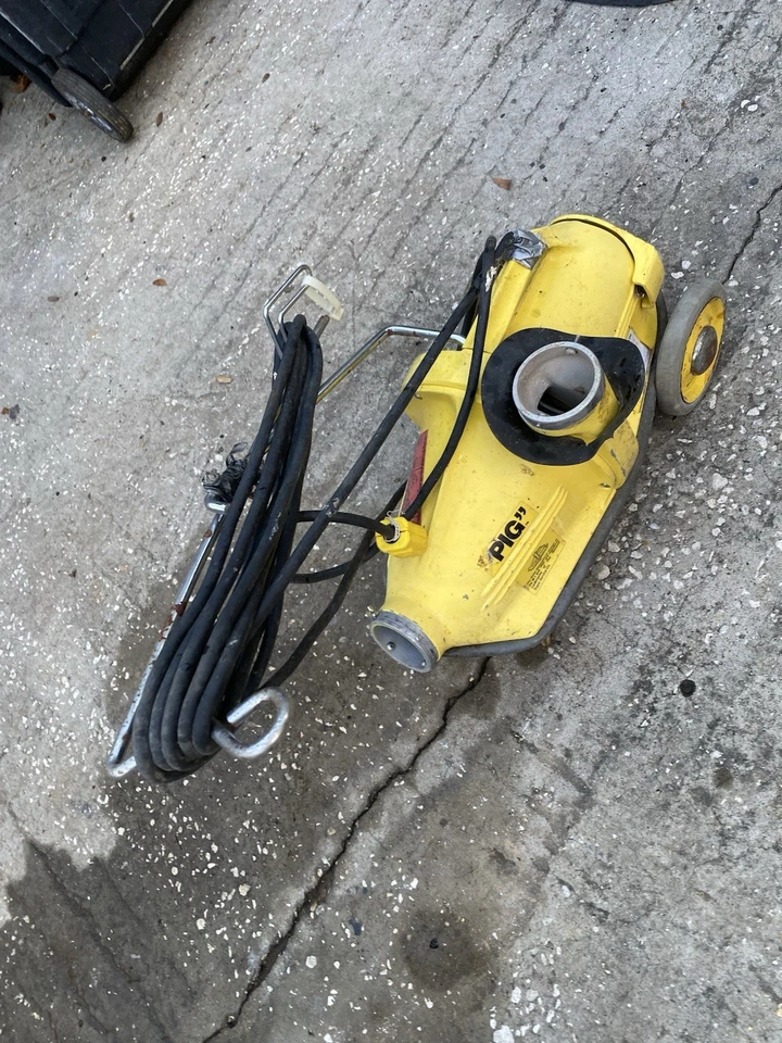 NSS M-1 PIG COMMERCIAL VACUUM Motor and Motor Housing Wheels Tested Works Great! - Image 3 of 4