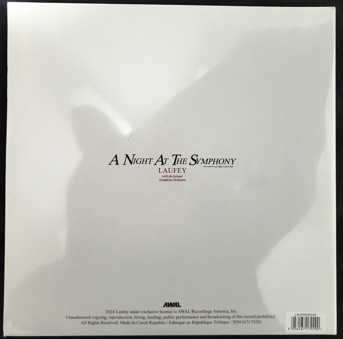 LAUFEY A NIGHT AT THE SYMPHONY レコード Official LAUFEY Store - Laufey - A Night At The Symphony