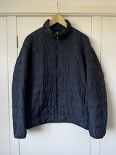 Uniqlo Ultra Light Men’s Black Padded Down Puffer Jacket Medium M Quilted Zip