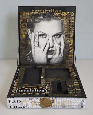 Taylor Swift Reputation Stadium Tour VIP Box, Book & Patch Only