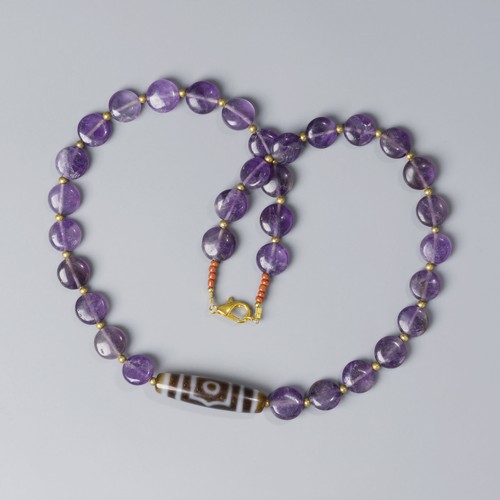 Tibetan 3-Eye Dzi Bead Pendant Necklace with Purple Amethyst Beads