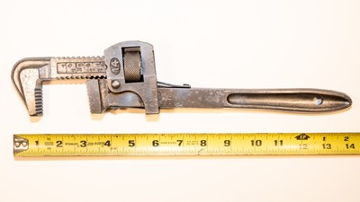 Vintage Unbranded 14''  Drop Forged Steel Pipe Wrench Made in Germany DUNLAP?