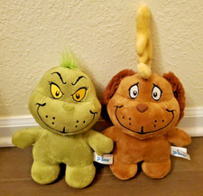 Dr. Seuss Grinch and Max Stuffies, Aurora World, Inc., From 2018, 10 inches each