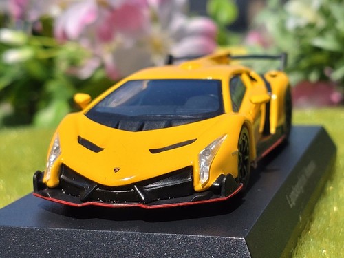 Lamborghini / Veneno / 1/64 Diecast car / Kyosho - Picture 4 of 24