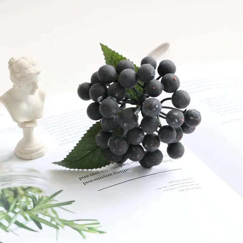 Berry Artificial Flowers Bouquets Plastic Fake Flowers For Home