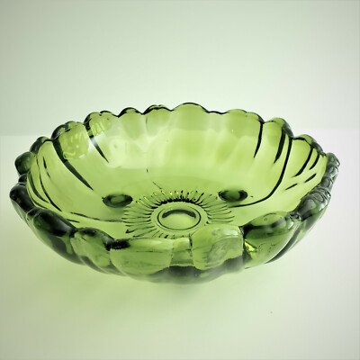 Large Serving Bowl VINTAGE FOOTED ANTIQUE GREEN GLASS SUNFLOWER 11