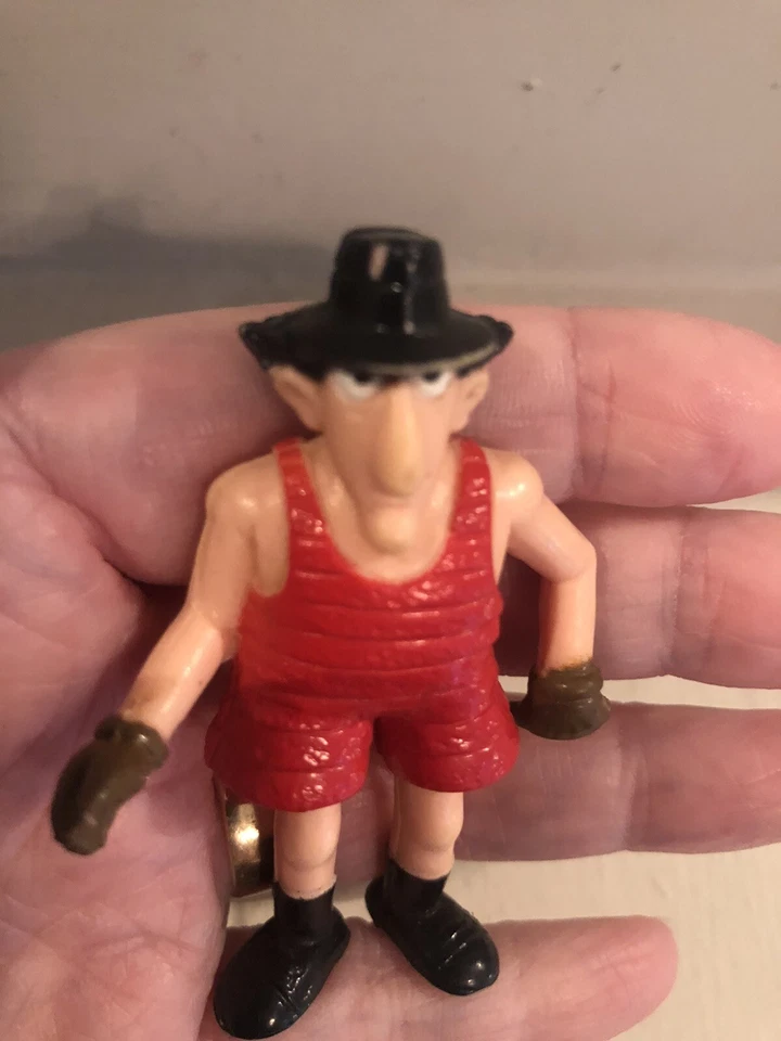 Súper RARO 1983 DIC Inspector Gadget 2 3/4" PVC Traje de Baño Rojo Bandai Foto 4 de 4