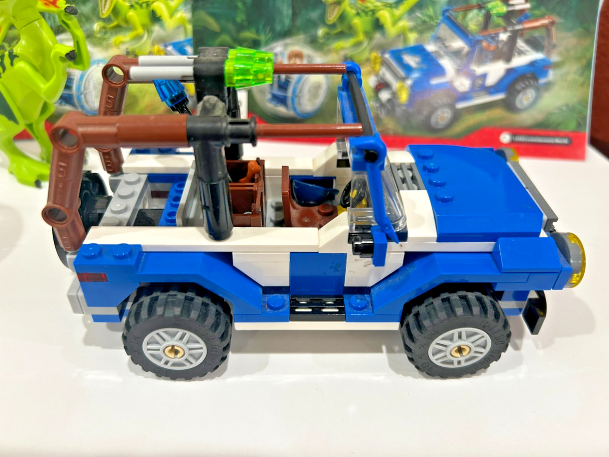 ちゃっぴー 75918 LEGO Jurassic World T-Rex Tracker, 95%complete w/manuals and
