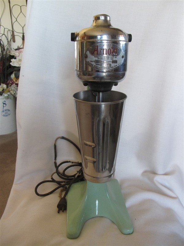 1923 Hamilton Beach No17 Arnold Malt Mixer Works! Jadite Green USA w/Cup
