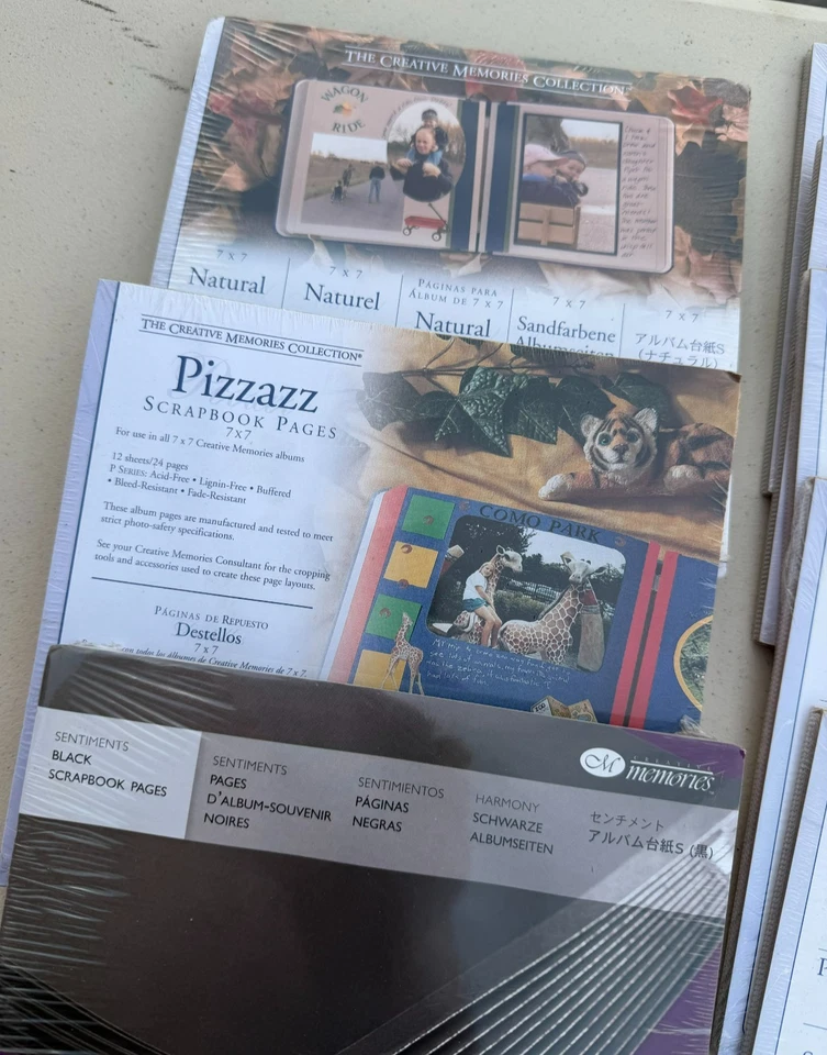 Creative Memories 7x7 3 paquetes de páginas de repuesto para álbumes de recortes y 5 paquetes de protectores de página Foto 3 de 4