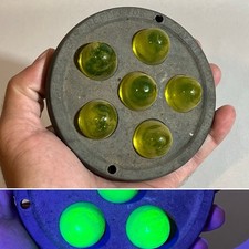 Vintage Uranium Glass Cats Eye Marble Reflector License Plate Topper Sign Vintage Uranium Glass Cats Eye Marble Reflector License Plate Topper Sign