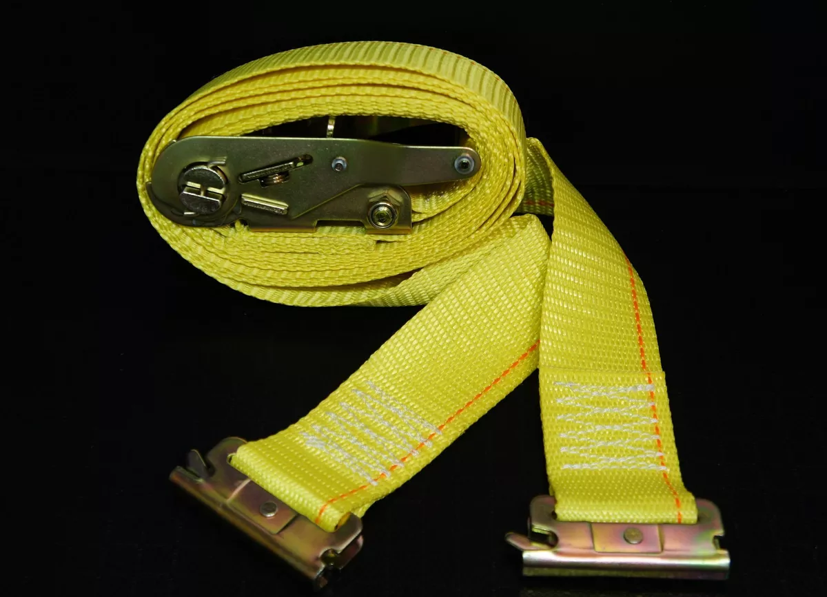 Box truck clearance ratchet straps