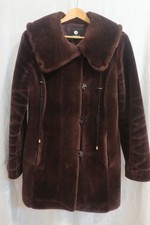 Jessica Medium 10-12 Maroon Burgundy Women Faux Fur Coat With Collar And Buttons