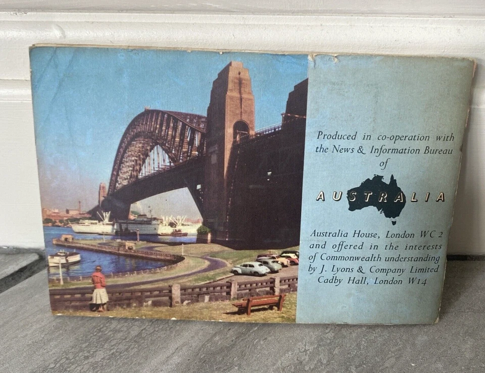 Lyons Tea Australia Cards and Album Complete Set Commonwealth Series - Image 2 of 4