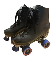 Chicago Men's Rink Roller Skates Size 6 Preowned Blue Wheels Black Skates