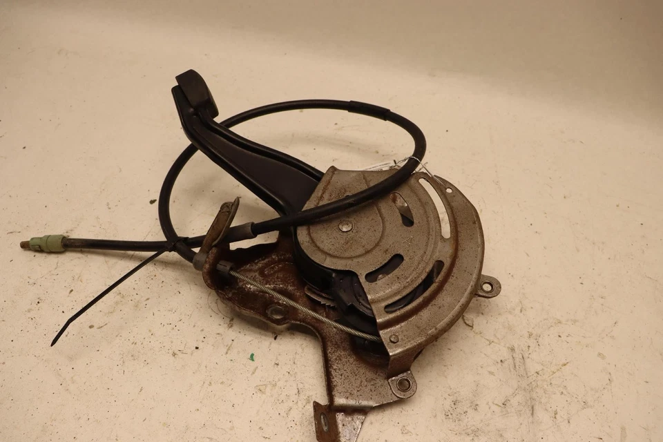 Pedal de freno de estacionamiento de emergencia Ford Flex 2013-2019 con cable OEM Foto 3 de 4