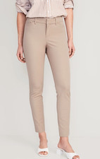 NWT Old Navy Khaki Mid Rise Pixie Size 12 Skinny Ankle Length Smooth Pockets