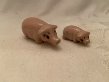 Vintage Lot of 2 WADE HAPPY FAMILY Mother & Baby Pigs Piglet