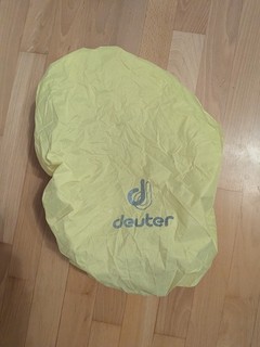 Deuter Rain Cover I 20 35l neongelb kompakt faltbar