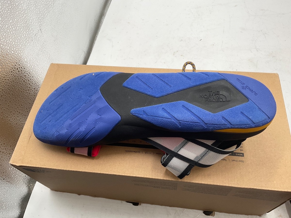 The North Face Skeena Mens Sport sandal Color Size 11 | eBay display picture 1