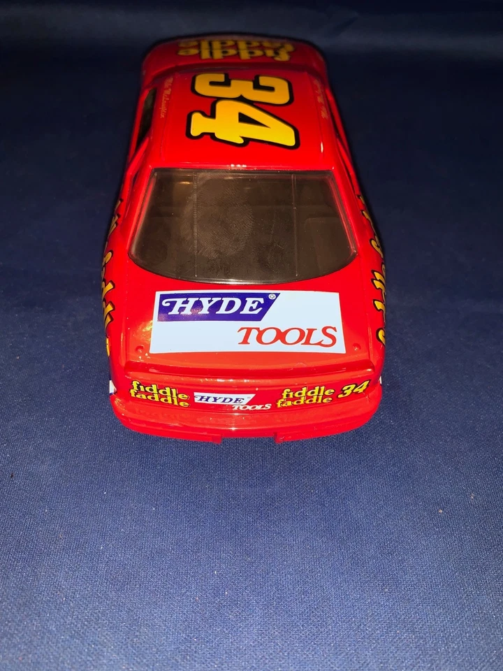 NASCAR DIECAST 1:24 Scale #34 Mike McLaughlin Fiddle Faddle 1994 Pontiac No Box - Image 4 of 4