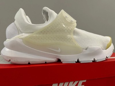 NIKE MENS SOCK DART KJCRD RUNNING SNEAKER  WHITE BRAND NEW RETRO 819686-100