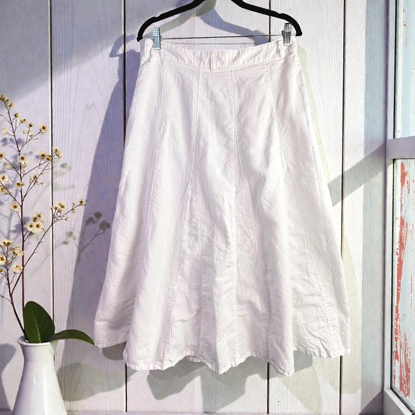 A-Line Vintage Midi Skirt 8 White Linen/Cotton Coastal Clean Minimalist Timeless
Opens in a new wind