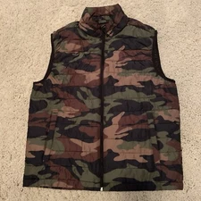 Aeropostale Vest Mens Medium Camo Quilted Puffer Full Zip Remixed Down Outdoor