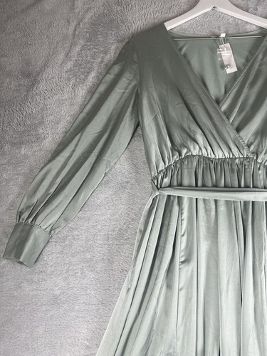 Baltic Born Dress Womens Large Sage Green Satin Long Sleeve Maxi Event Wedding - Picture 3 of 18