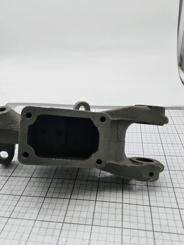 Chevrolet 1937-39 Delco 5300967 carrocería cilindro maestro carcasa nuevo hecho en EE. UU. Foto 3 de 4