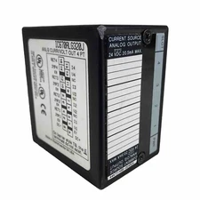 GE FANUC IC670ALG320J Analog Output Module - New (Missing Box)