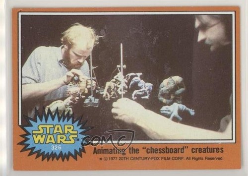 1977 Topps Star Wars #326 Animating the "chessboard" creatures — Raw