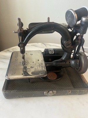 Antique Wilcox & Gibbs Sewing Machine, 1860-1930 with Light | eBay