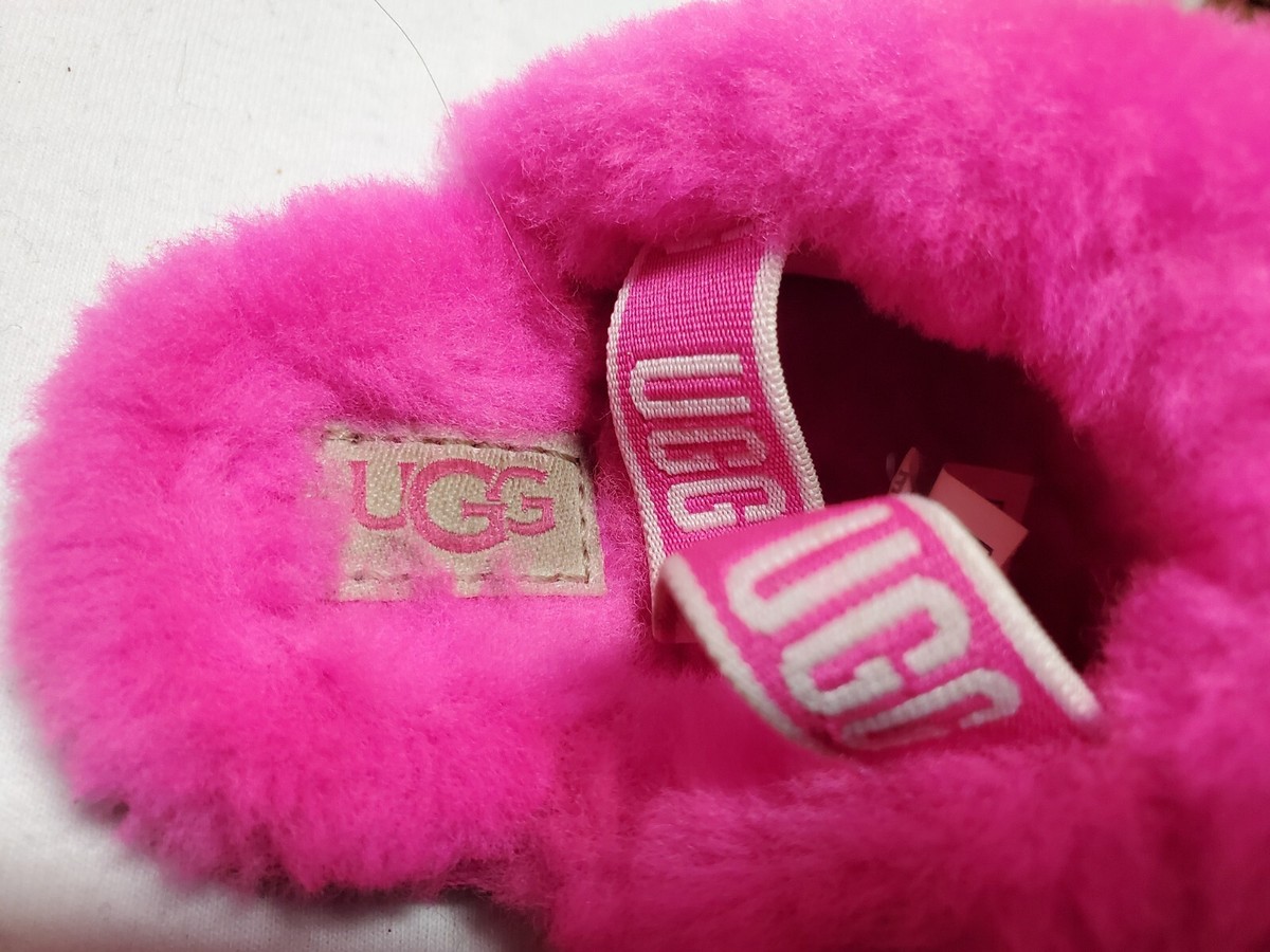 【新品】UGG SHAINE FLUFF シェインフラッフ　25cm UGGより、夏の新作フラッフサンダル登場 | Deckers Japan合同