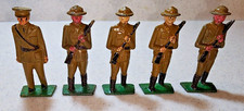VTG 1930s Grey Iron Soldiers, Officer with 4 GI Guns at Chest . 3" tall. L4