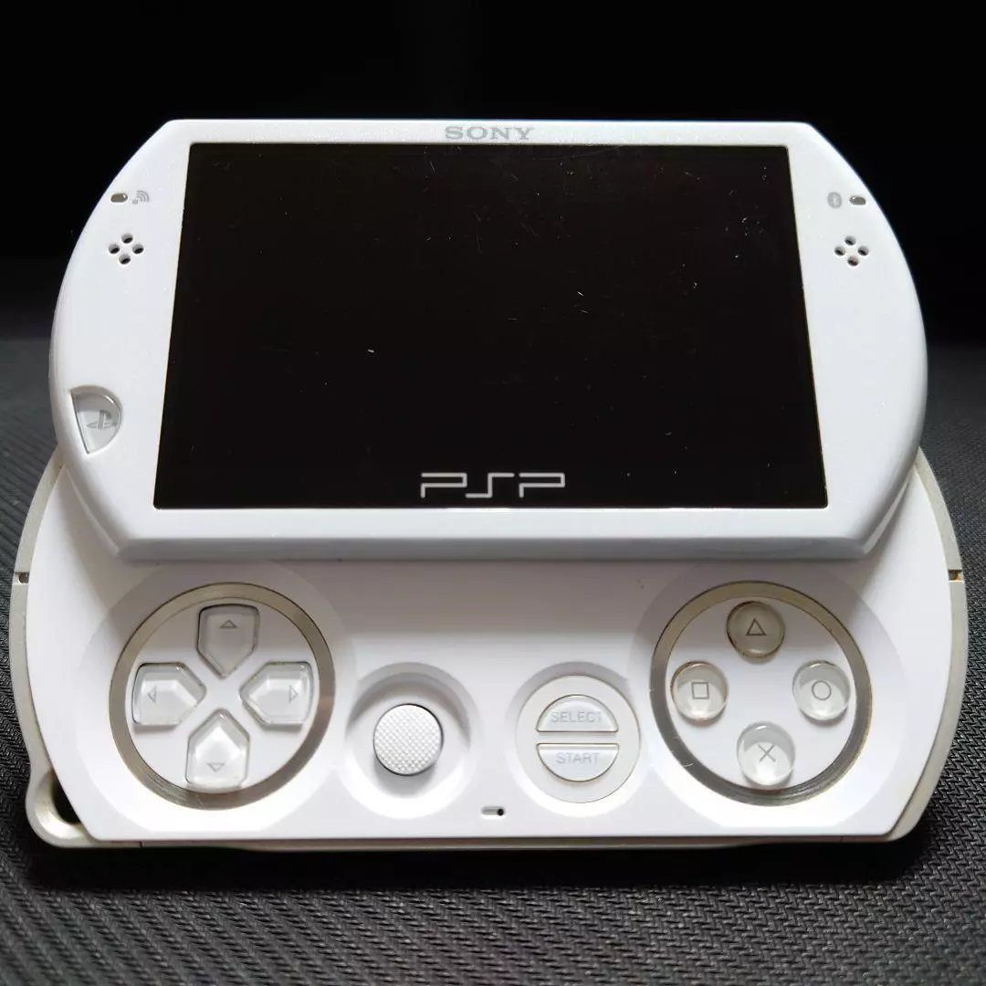 PSP Go Pearl White PSP N1000 Pw Console only [H]