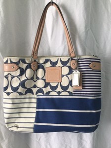 coach navy blue wallet