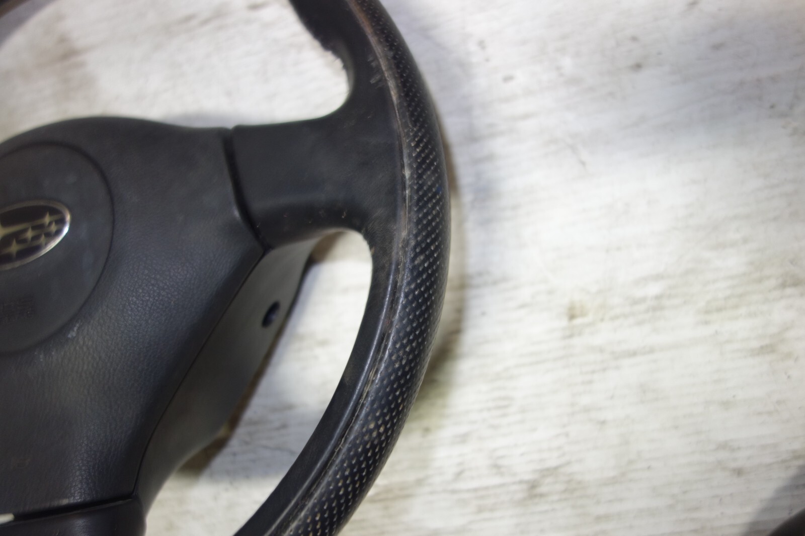 JDM 9307 SUBARU FORESTER IMPREZA WRX GDB GGA GC8 GF8 MOMO STEERING WHEEL & HUB eBay