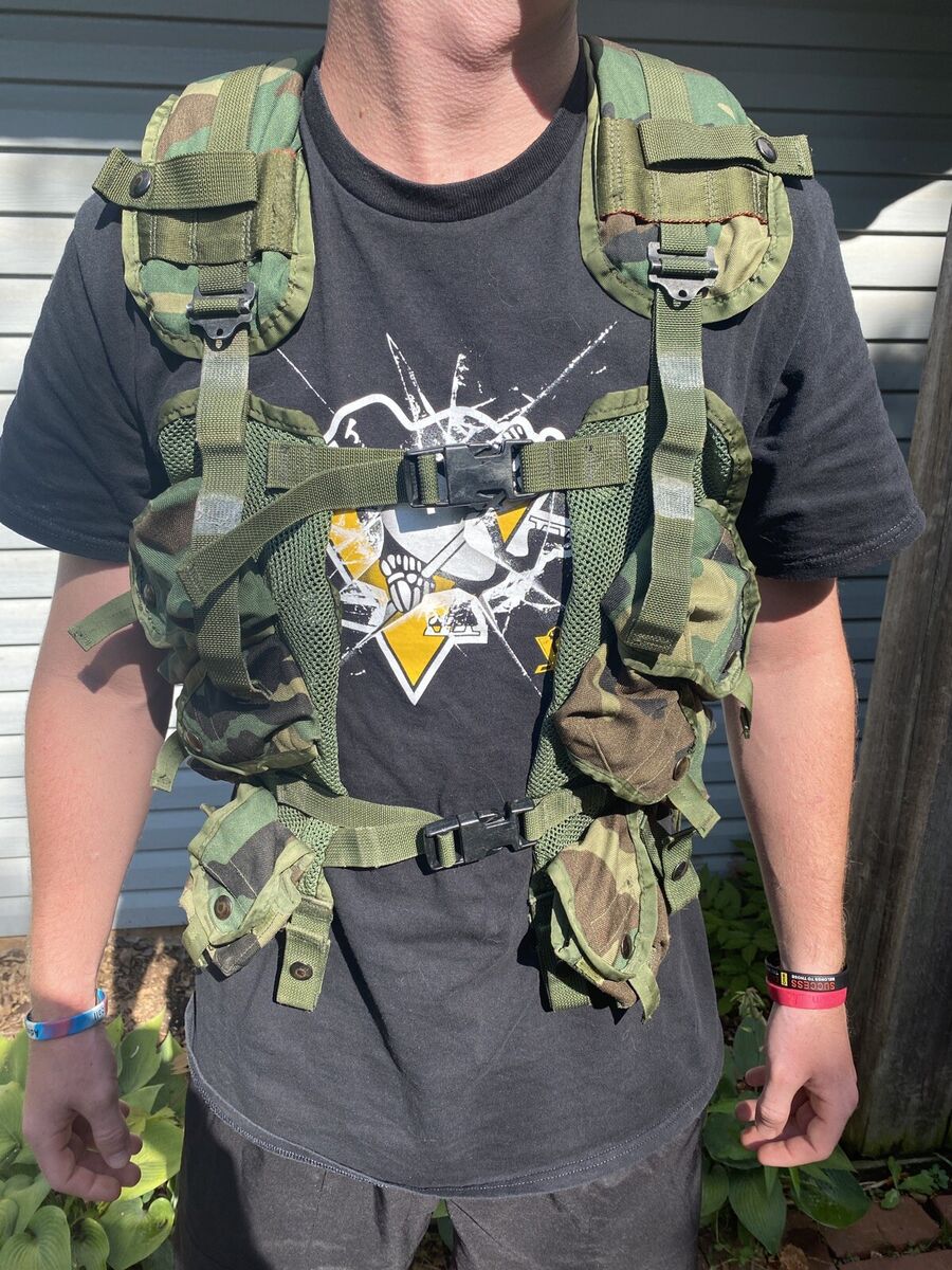 Milspec Issue Load Bearing Tactical Vest w/Mesh. 8415-01-296 Milspec Issue Load Bearing Tactical Vest w/Mesh. 8415-01-296
