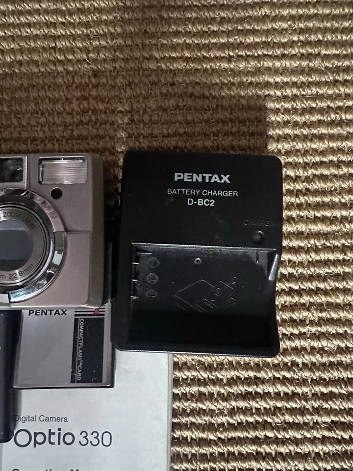 PENTAX Optio 330 3.34 MP Digital Camera Silver WORKS RR - Image 3 of 4