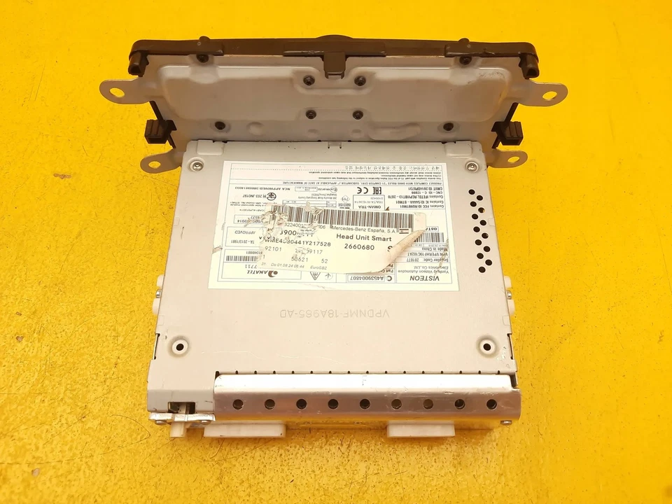 Smart ForTwo III 2015- RADIO A4539004807 OE Pieza original usada - Imagen 3 de 4