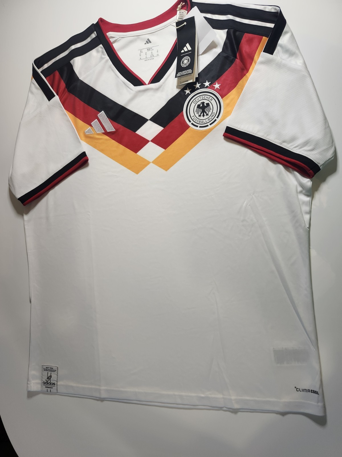 Genuine Adidas W/TAGS Germany 2026 Authentic Home Jersey -Sz XL