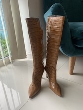 Dune Effect Boots Size 5 Excellent Condition.