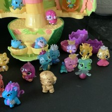 Hatchimals Secret Scene CollEGGtibles Play set Nursery Lot 85 Figures