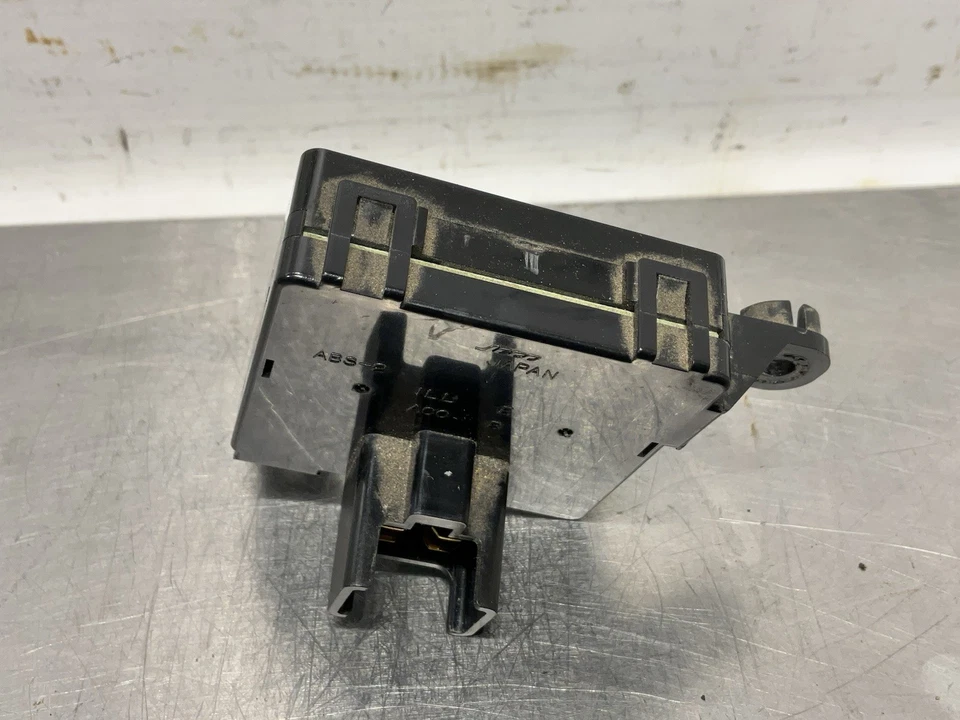 1990-1995 Toyota 4Runner Pickup Truck Factory OEM Center Dash Clock - Image 3 of 4