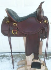 New 16" Circle Y High Horse Riverton Trail Saddle~Tucker Style~Wide~Border Tool