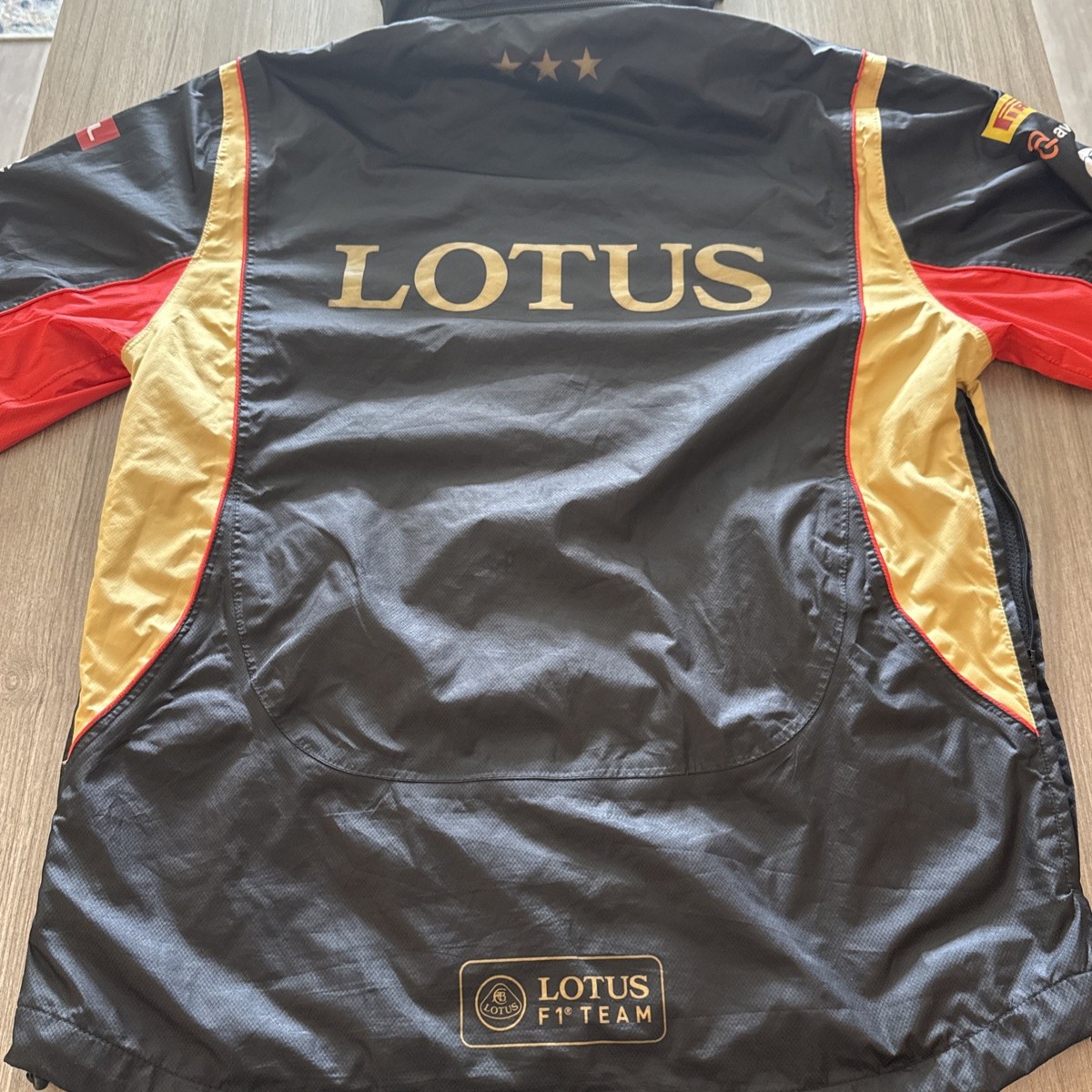 ロータスLOTUS F1 レーシングジャケット チームジャケット ロータスLOTUS F1 レーシングジャケット チームジャケット 特価