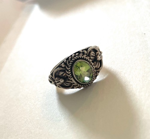 Indiri Bali Signed Padma Periodite Sterling Silver Ring - Size 8 - Picture 3 of 12